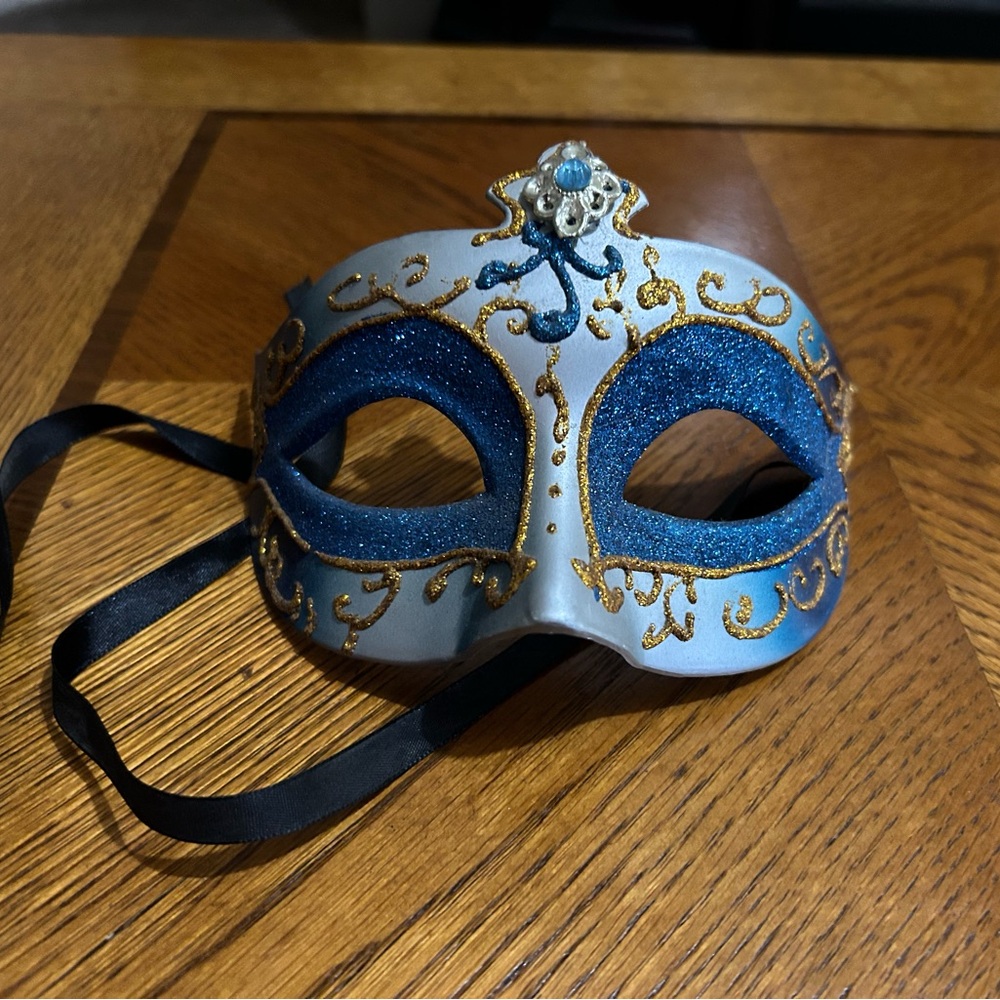 Renaissance Mask